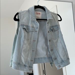 Jean vest